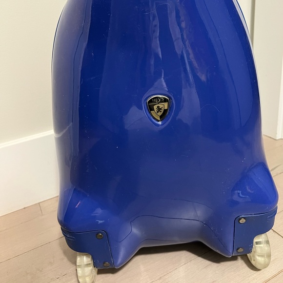 Heys Kids Avengers roller suitcase - Picture 2 of 3